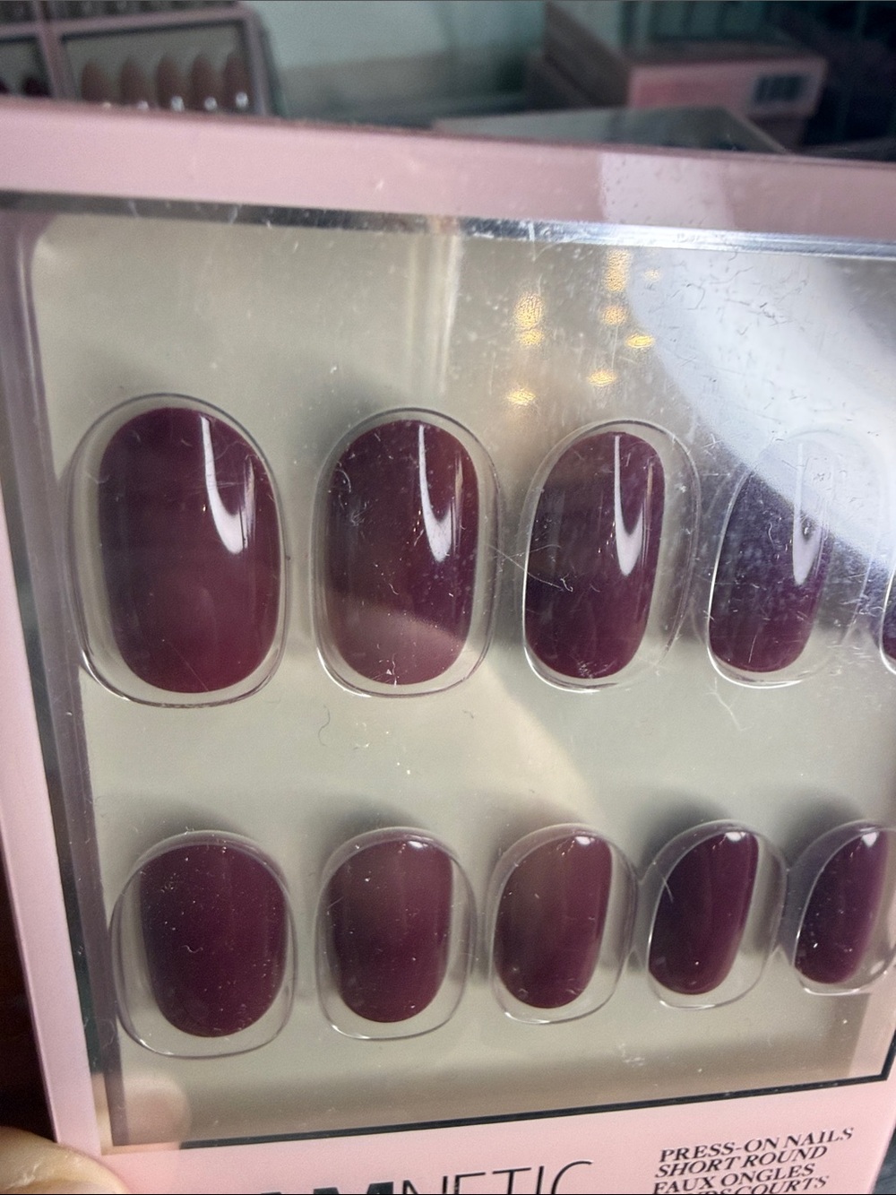 GLAMNETIC Short Round Press-On Nails in Deep Wine (30 Nails) - Picture 3 of 3